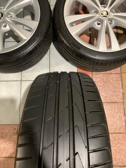 Alu kola Škoda R18 5X112 ZÁNOVNÍ LETNÍ PNEU 225/40R18 NEPTUN - 9