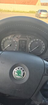 Octavia II 2.0tdi 103kw L&K - 9