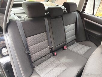 Skoda Octavia 1.6 TDI DSG - 9