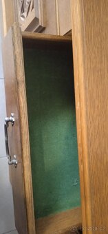 Rustikální komoda středně tmavý dub - 9