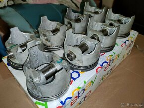 GM Small block 305 - sada originál pístů - nepoužité - 9
