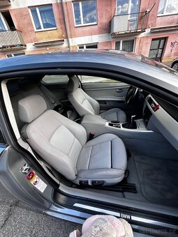 BMW E92 320i - 9