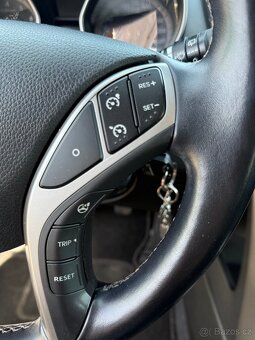 Hyundai i30 1.4 - 1.majitel, původ ČR, vyhřívaný volant - 9