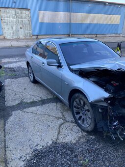 E 65 2005 750i LPG - 9