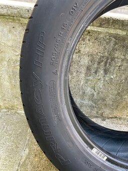 Letní pneu MICHELIN - 205/55 R16 - 9