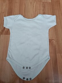 Body pro miminko vel. 68, krátký rukáv - 9