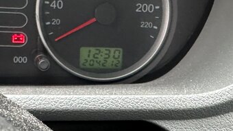 Ford Fusion 1.4 - 9