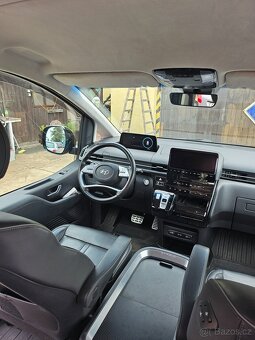 Hyundai Staria - 9