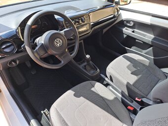 Volkswagen UP Velmi pěkný - 9