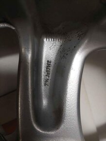 Fondmetal r17 4x100 - 9