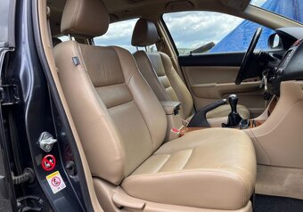 Honda Accord 2.4 - 9