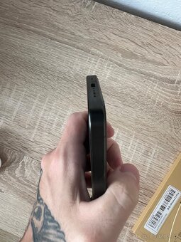 IPhone 15 Pro 256gb Black Titanium - 9