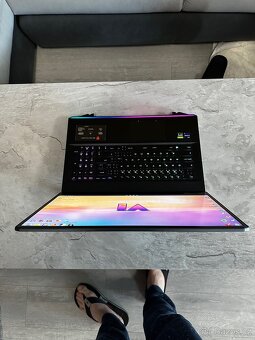 Herní notebook MSI G76 RAIDER - 9