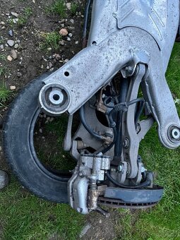 ND Audi A8 D3. 4.2 benzin - 9