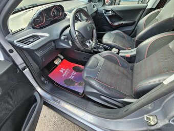 Peugeot 2008 1.2PT 110 GTline EAT6 - 9
