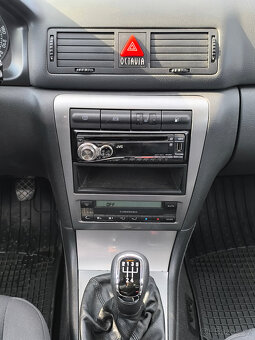 Škoda Octavia 1.9 tdi 66kw Style ALH STK Tažné - 9