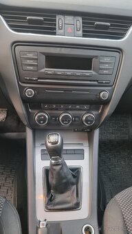 Škoda Octavia combi III 1.4TSI ,klimatronic,servis - 9