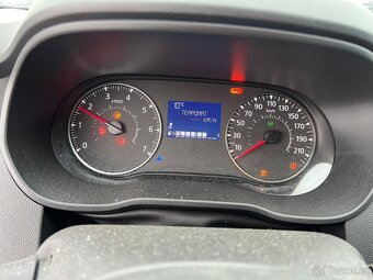 Dacia duster 1.6i 4x2 2019 pojizdne airbag ok - 9