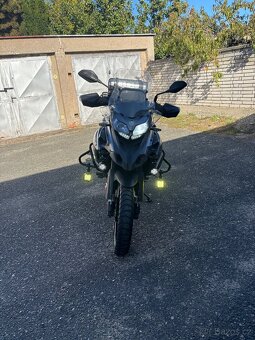 Benelli trk 502 x LeoVince laděný výfuk LED světla Givi - 9