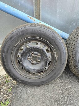 Zimní pneu s disky 185/65/14 - 9