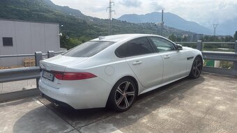 Jaguar XF+XE - 9