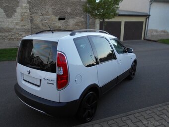 Škoda Roomster, 1,2 TSI 77KW-Scouth LIMITED-mod rok 2013 - 9