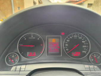 Audi A4 1.9 TDI 85KW - 9