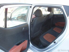 Hyundai i10 1.0 i FAMILY PLUS  75tis.km - 9