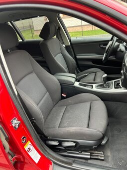 BMW e91 320i 125kw - 9