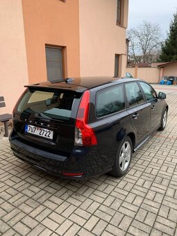 Volvo V50 D3 R-Design - 9