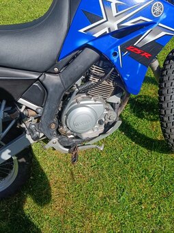 Yamaha XT 125 r - 9