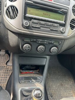 VW Tiguan 2.0 TDI 103kw 4Motion Klima Alu Model 2008 - 9