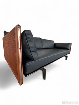 Luxusní designová kožená pohovka Clayton Poltrona Frau - 9