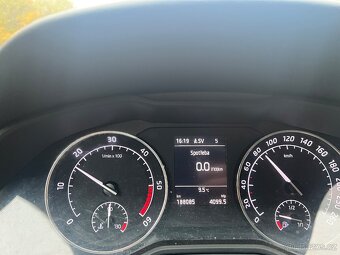 Skoda superb 3, 110kw, manual, 2018 - 9