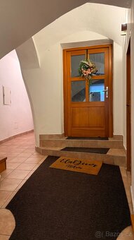 Prodej menšího činžovního domu v historické části Trutnova - 9