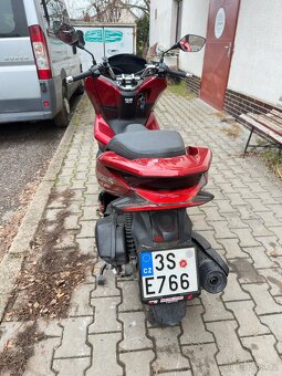 Honda pcx 125 - 9