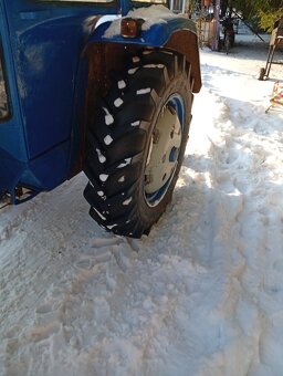 Zetor 3011 bez SPZ - 9