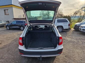 Škoda Superb SCOUT 2,0TDI 103KW ELEGANCE - 9