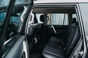 2024 Toyota Land Cruiser - 9