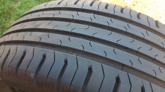 sada original VW Golf 8 R17 a Skoda Audi Seat letni pneu - 9