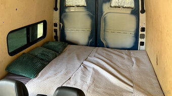 Obytná dodávka VW Crafter - 9
