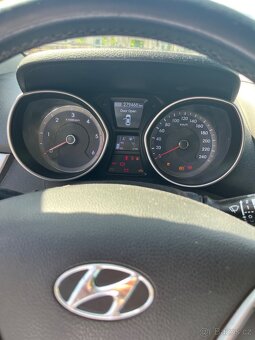Hyundai i30 1.6 crdi - 9