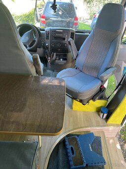Mercedes Sprinter Obytny vestavba - 9