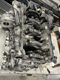 BMW f11 520D 135 kW - 9