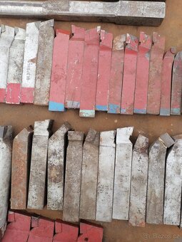 Soustružnické nože - 9