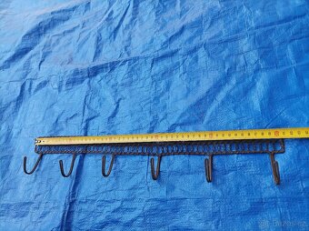 Drátěný věšáček - 9