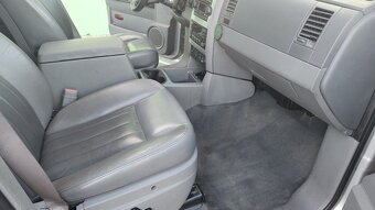Dodge Durango 5.7 HEMI, 7-mi místné - 9