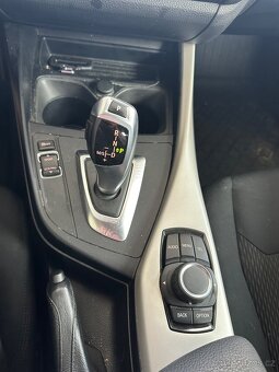BMW - 9