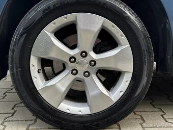 Subaru Forester 2.0 D 108kW 4x4 1. maj v ČR/Xenony/ALU R17 - 9