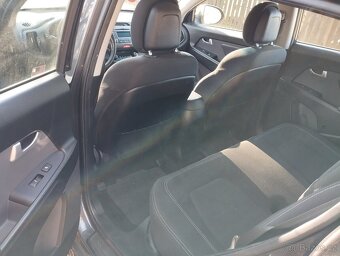 Kia Sportage r.v.2011 , 1995 ccm ,diesel, AWD ,manuál. - 9